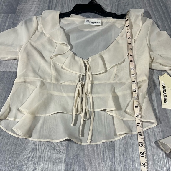 No Boundaries Ivory Ruffle Tie-Front Crop Top  Blouse; Medium, NEW - Picture 9 of 12